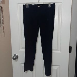 Black cross cross leggings